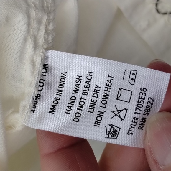 Max Studio size Large cream Swiss Dot embroidered ruffle sleeve boho blouse - Picture 10 of 10